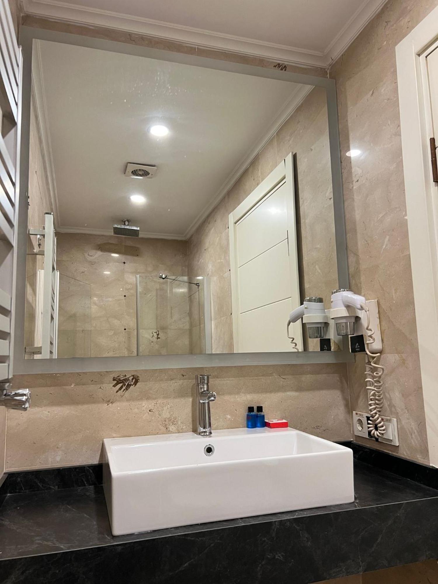 Le Marde Hotel Istanbul Luaran gambar